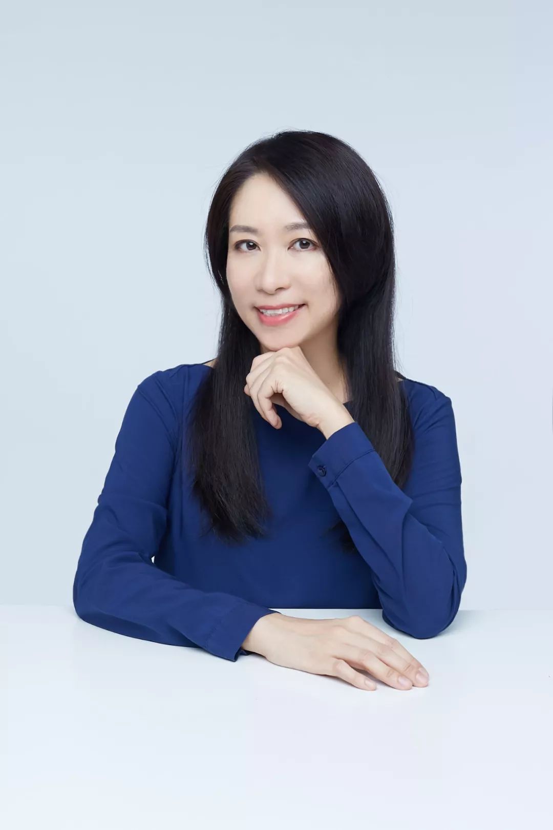 27岁成为"天后",37岁当北大讲师:别让自我成长,毁了你的一生