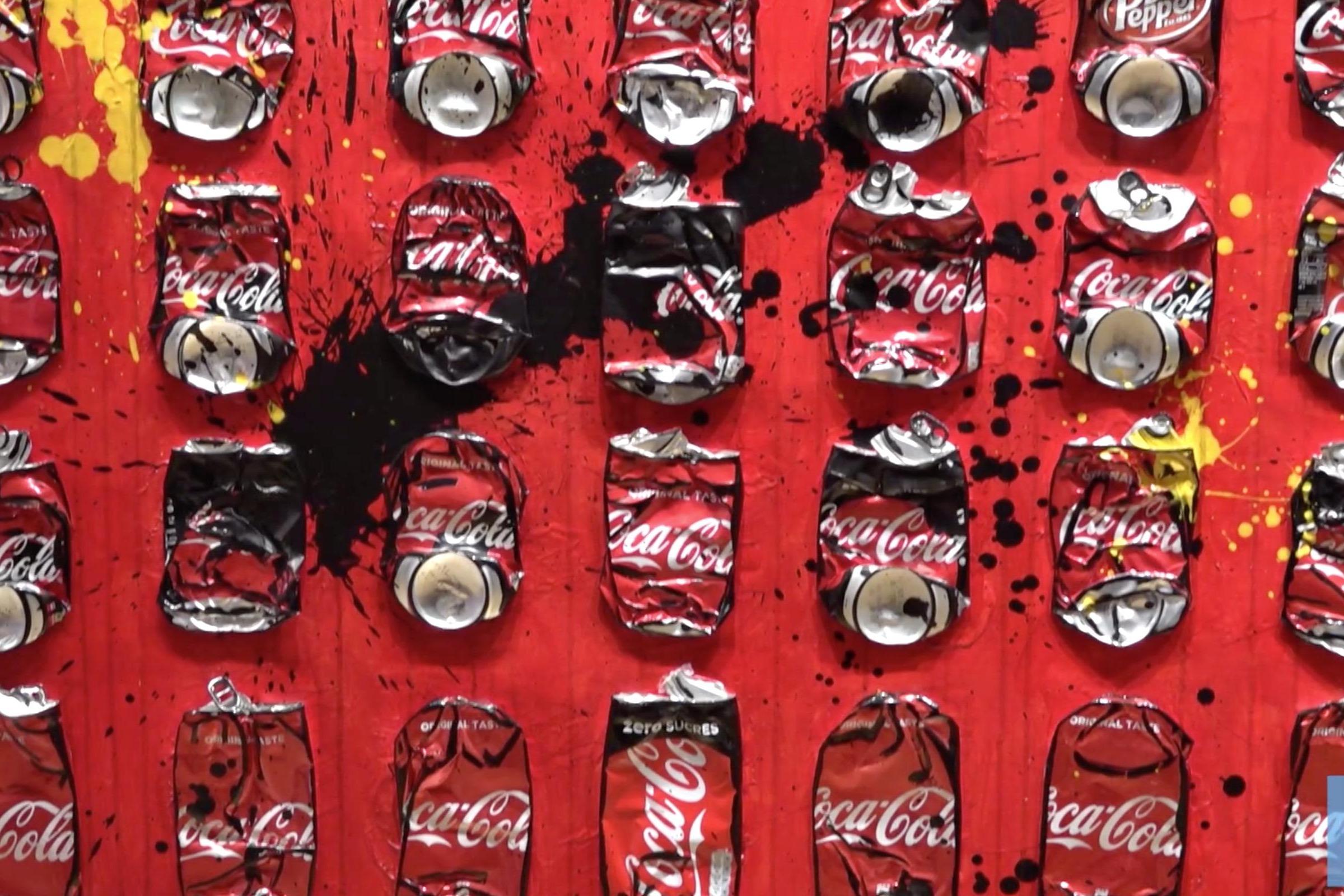 变废为宝法国艺术家将可乐罐做成精美艺术品