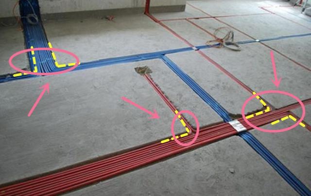 再比如说这下图的90度的角,这个后期你维修啥的都会卡线的,抽都抽不