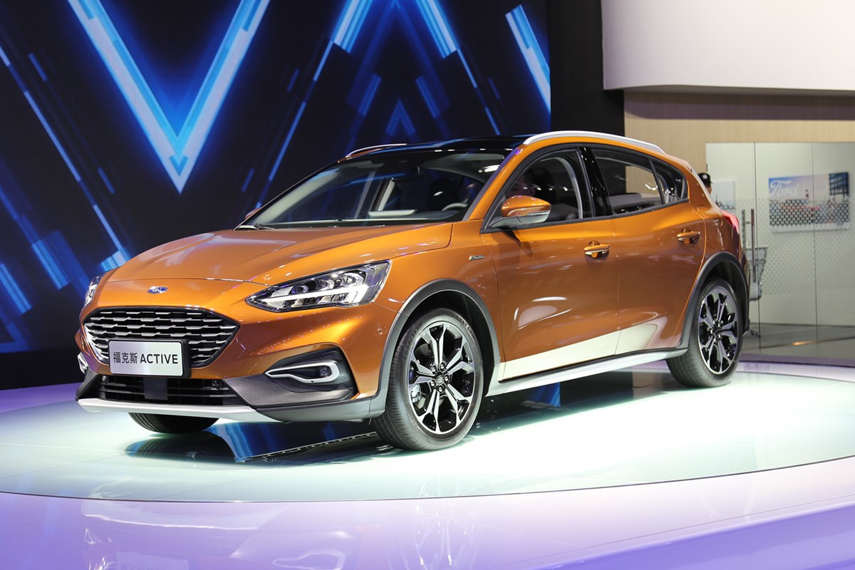 国产福克斯active重庆车展首发 走的是跨界风