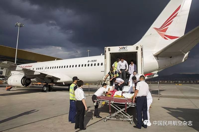 北京時間6月12日, 受傷旅客乘坐瑞麗航空dr5356航班從西哈努克港飛往