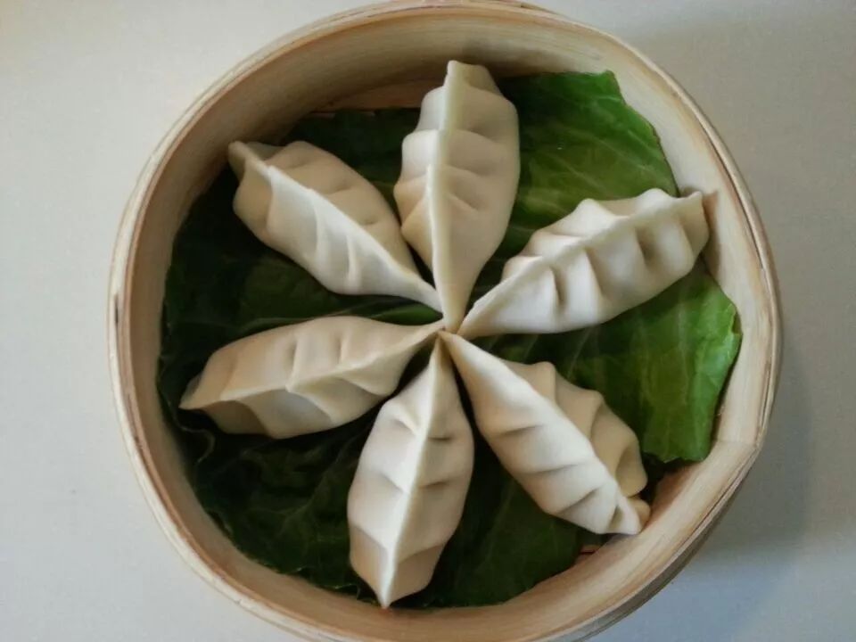 这样做饺子绝对不露馅儿,一上桌就空盘