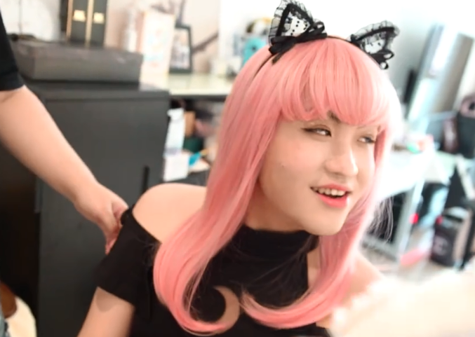 姿态放出女装过程图,看到高清大图真的顶不住,原来还有一套新的