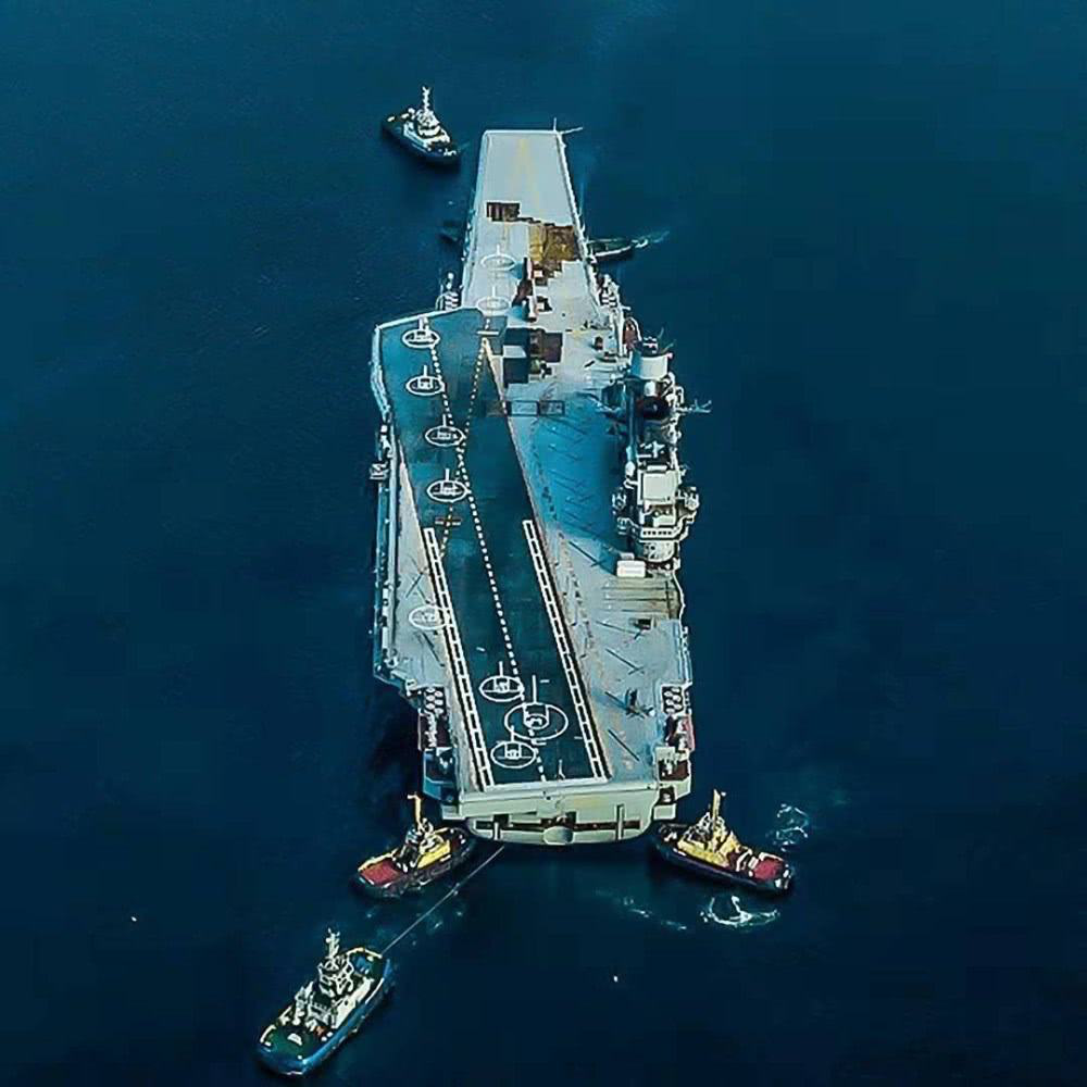 俄罗斯无力维修唯一航母,或向其它国家求助