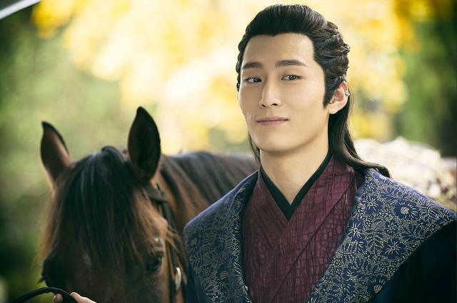 千万不要跟长得太帅的男二拍戏,张丹峰和何润东也是活生生的例子