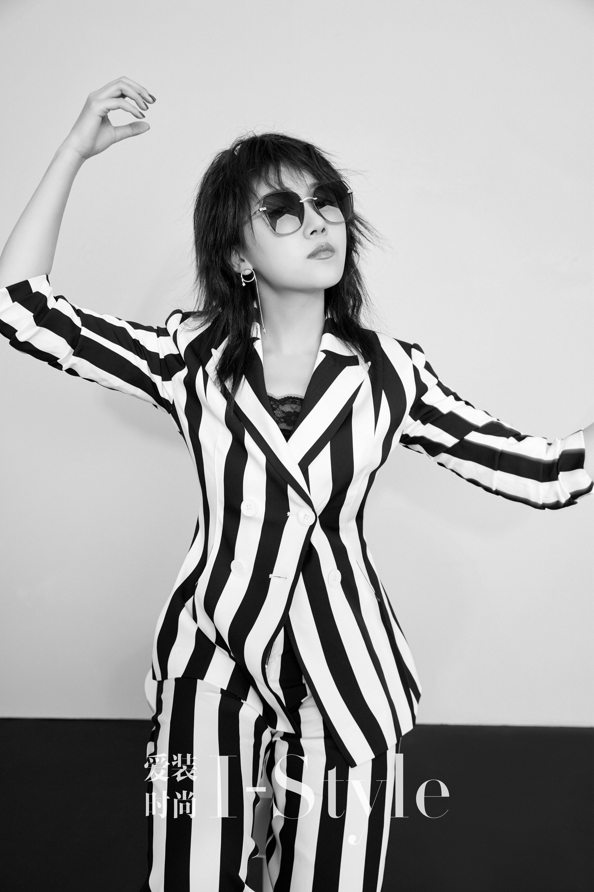 猎场菅纫姿外表文艺内心很酷