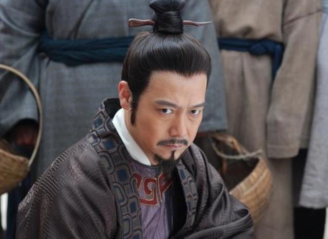 袁天罡不敢进入这块风水宝地,白白便宜了他徒弟