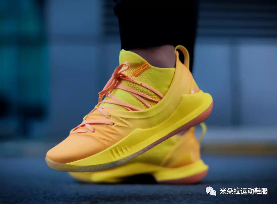 安德玛curry5库里5代中国行配色欣赏库里4代赏析