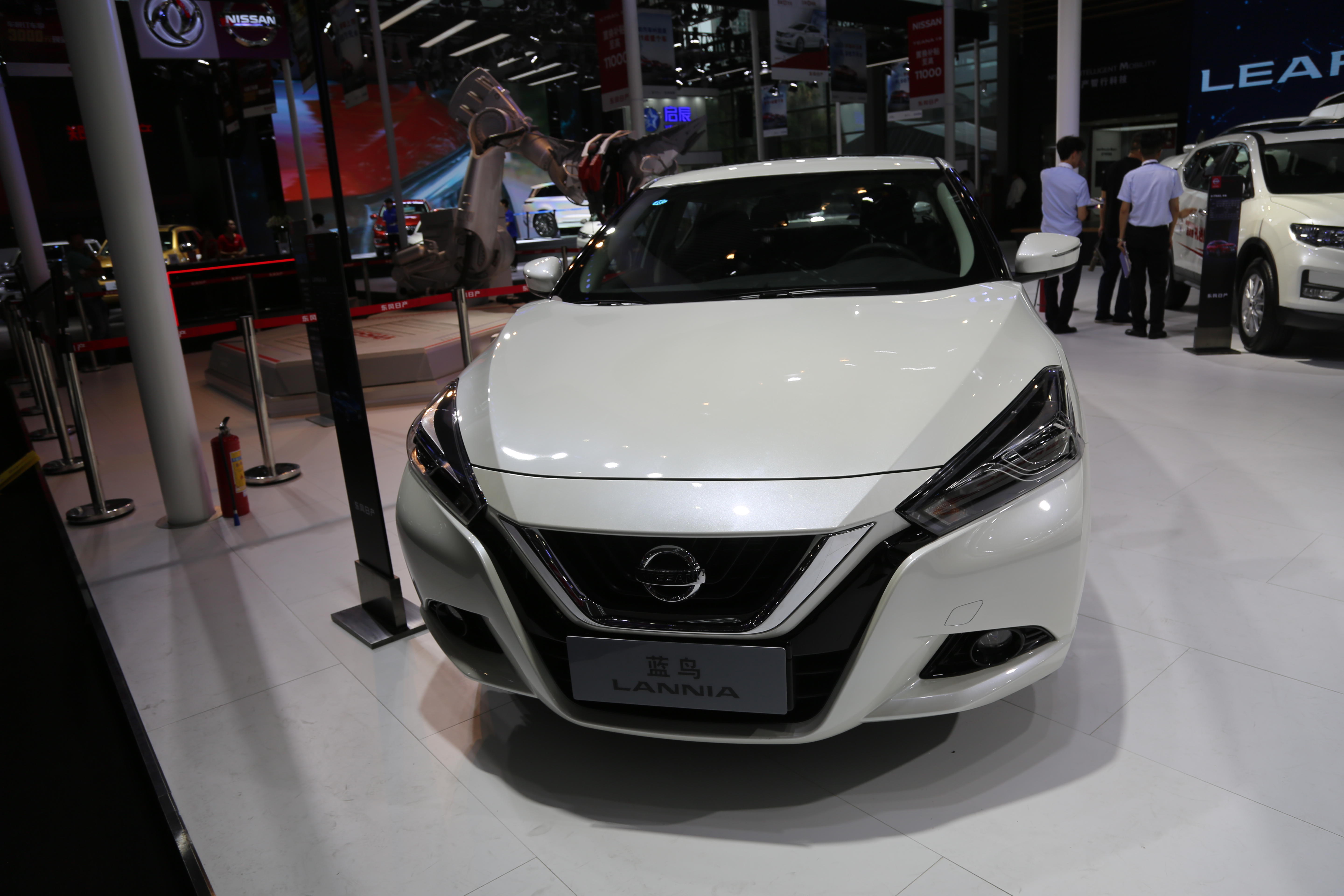 东风本田xrv雪佛兰创酷东风日产蓝鸟你选谁