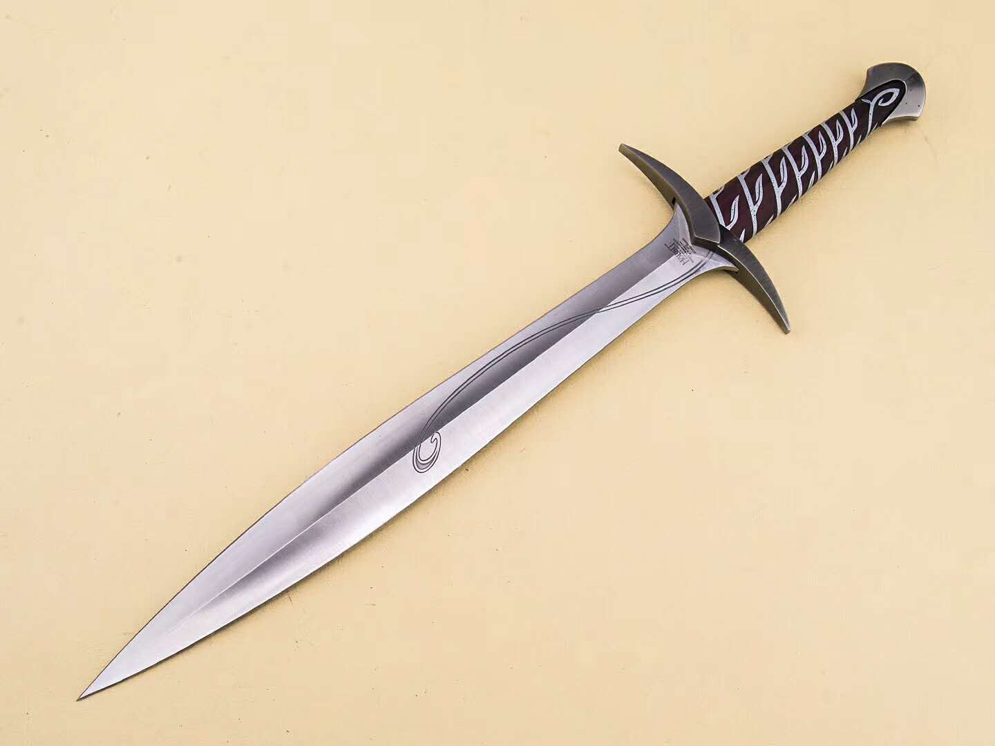 霍比特人刺针短剑__凤凰网