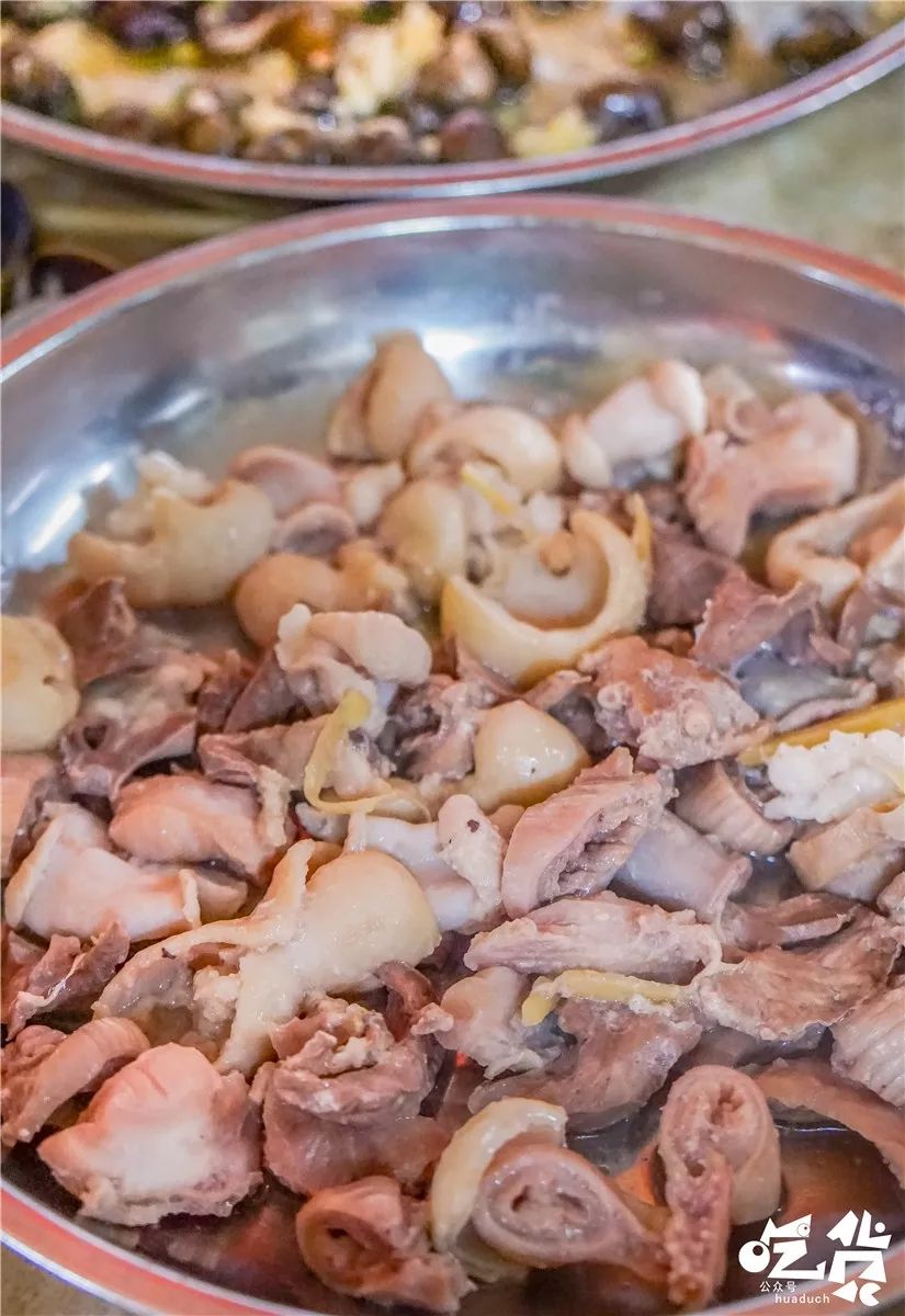 新鲜白灼蒸猪杂huaduch