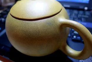 【养壶攻略】对于段泥壶该怎么保养?__凤凰网