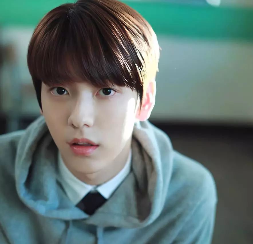 防弹的师弟twice的师妹真香女孩们不来看一下2019年第一波新墙头