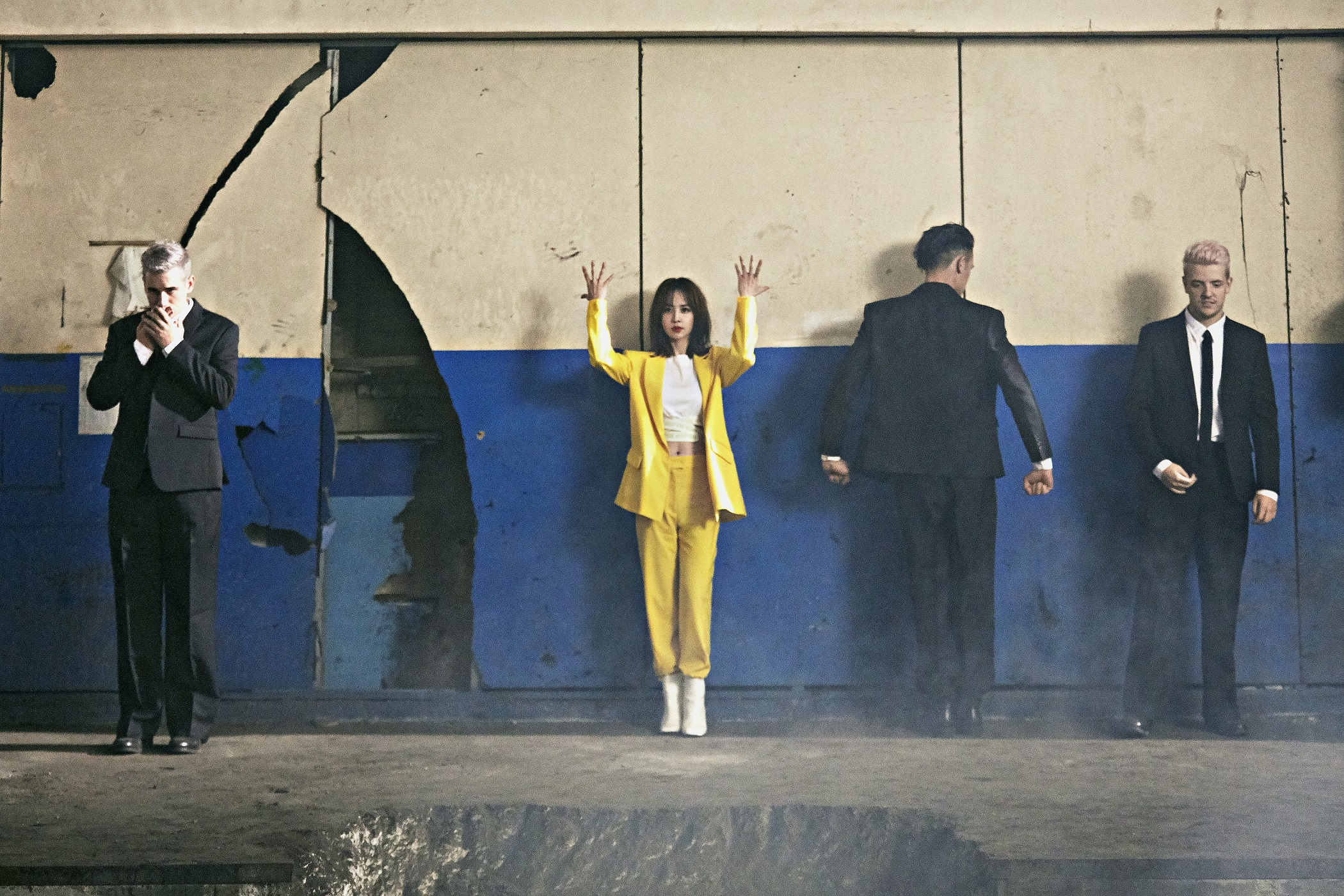 蔡依林献《玫瑰少年》 2/15舞蹈版mv帅气上线