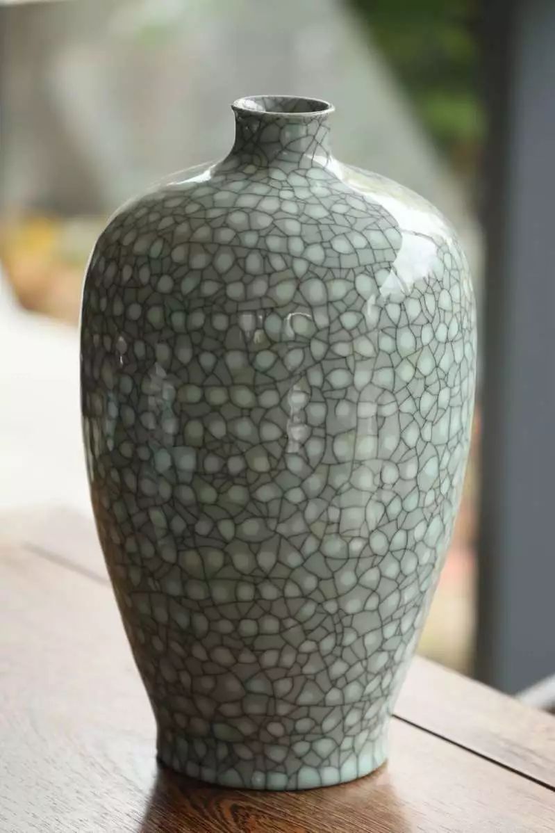 中国工艺美术大师向日本陶瓷美术馆捐赠青瓷作品__凤凰网