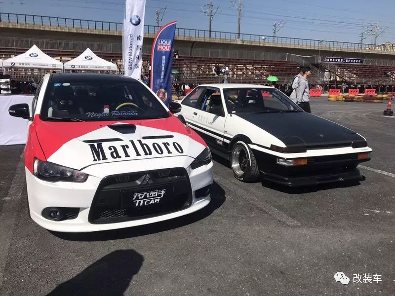 乐辉的lè万宝路涂装的翼神.