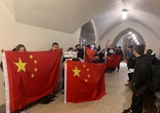 加高校何以频繁发生涉“独”事件？“独派”迎合西方对中国的偏见__凤凰网