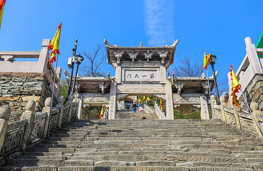 武汉近郊最值得参观的一处网红打卡地,佛道共存,香火旺盛!__凤凰网
