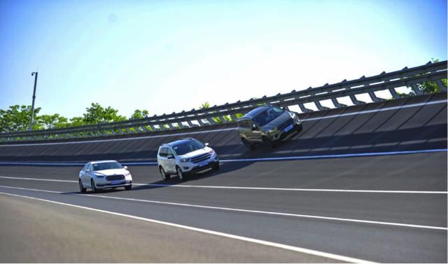 30万公里路试 福克斯弯 60%陡坡=福特的操控dna,网友:原来如此