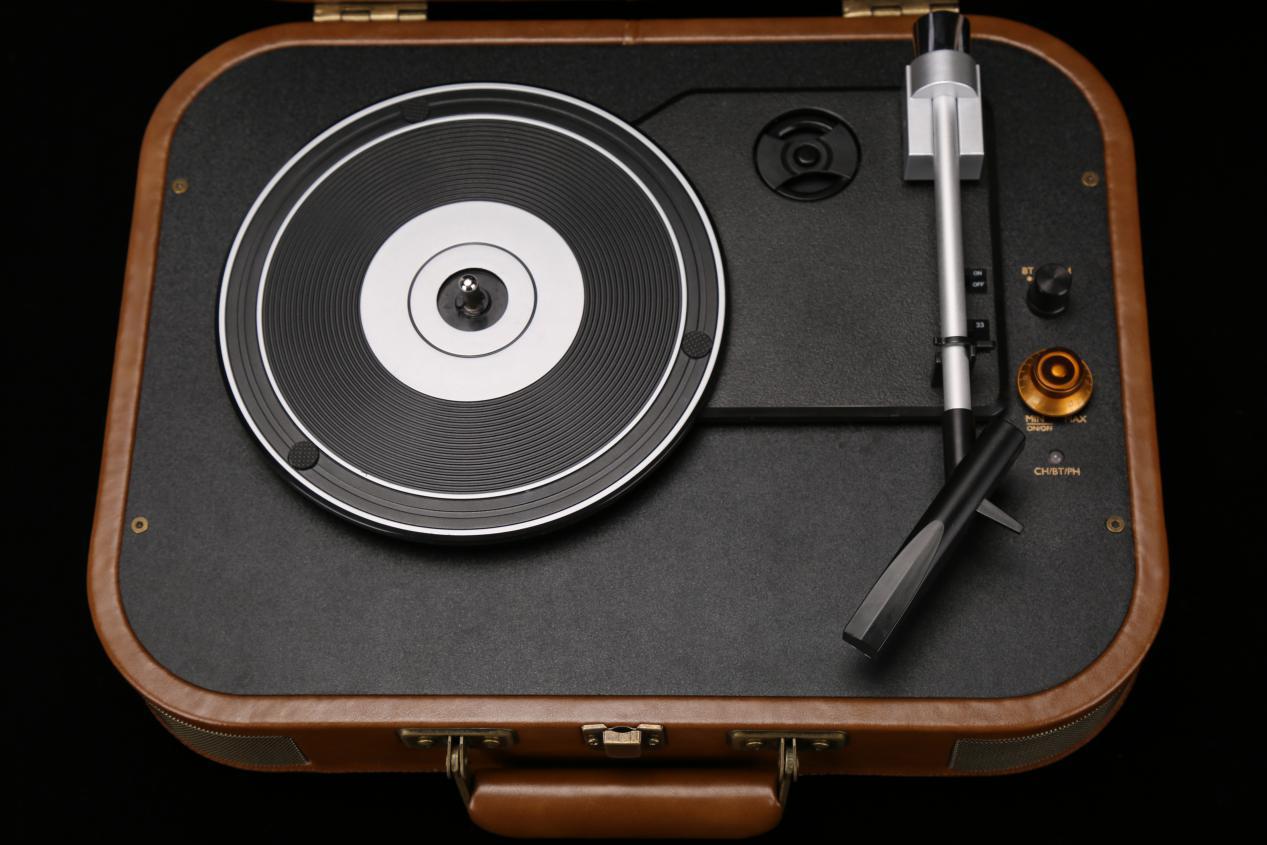 巫1900便携式唱机,用音乐为心灵减压