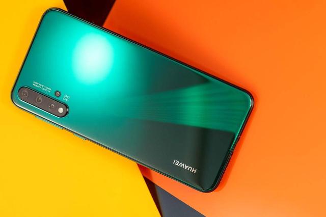 潮流新宠华为nova5开启预售,颜值爆表亮点众多引关注__凤凰网