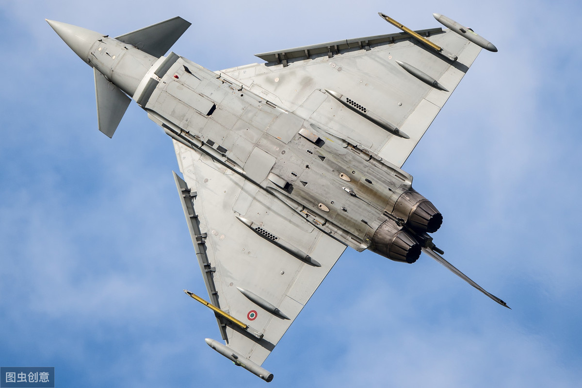 从高端霸气,到无人问津:曾经的幻影2000战斗机