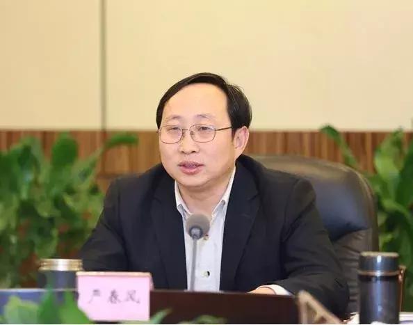 这几天自从四川省广安市原副书记严春风被双开的消息公布以来,前妻"坑