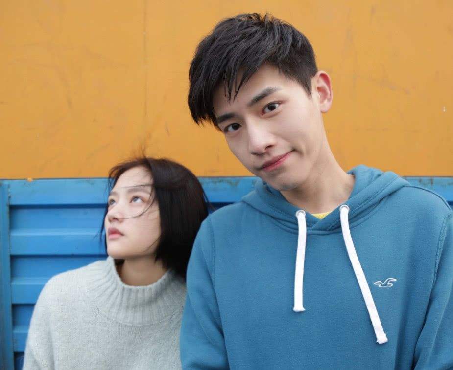 如何评价《悲伤逆流成河》中齐铭对易遥的感情?