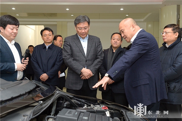 王文涛在哈尔滨部分企业调研时强调 深化改革发挥优势推