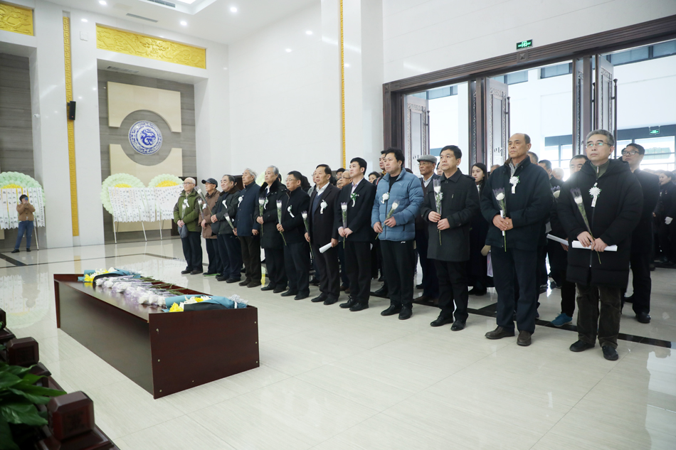 四公里殡仪馆 城市长大了,济南两大殡仪馆该不该外迁,现在左右为难 –