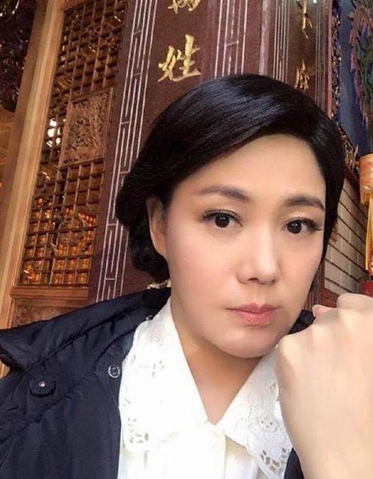 她因过度劳累后在片场去世,终身未婚未育,死后捐献身体器官!