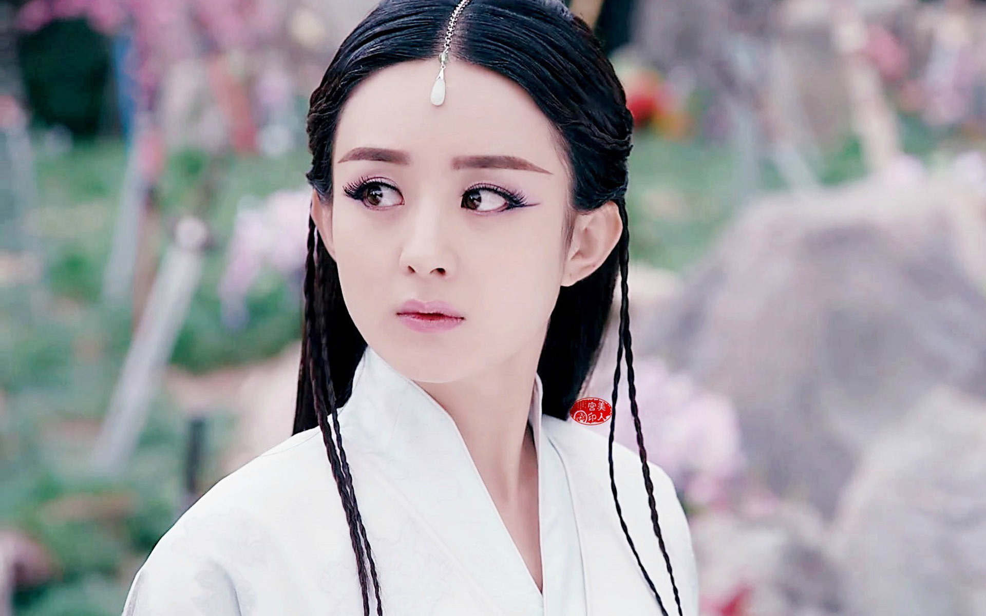 赵丽颖生子之全民狂欢,这个幸福的孩子喜获一亿干爹干妈!