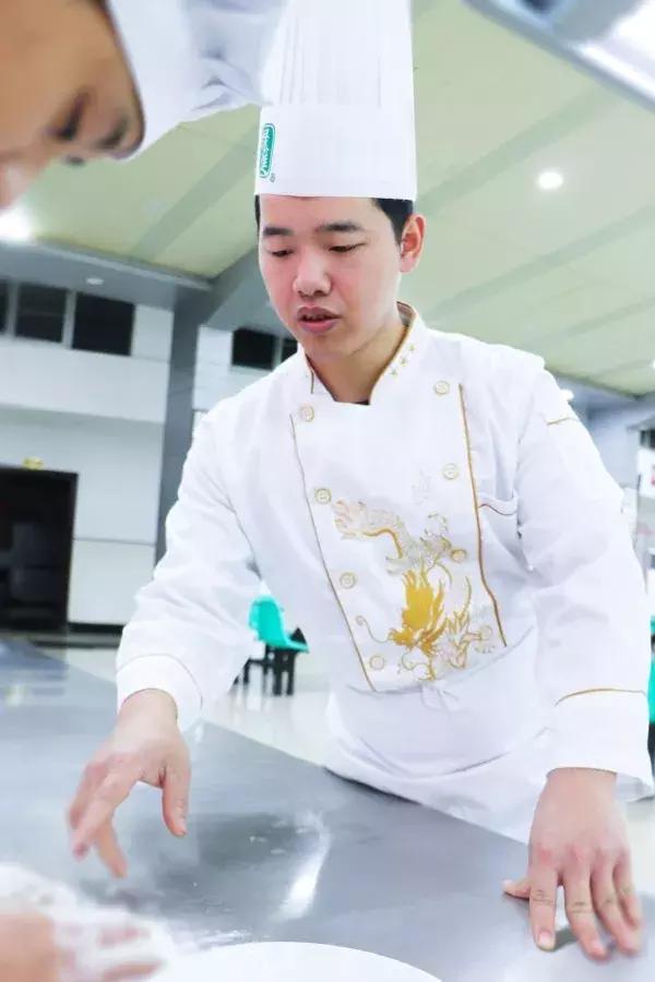 军营"厨神"要给你露一手!