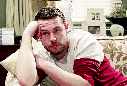 感情分手绯闻缠身如今他还要卖掉豪宅