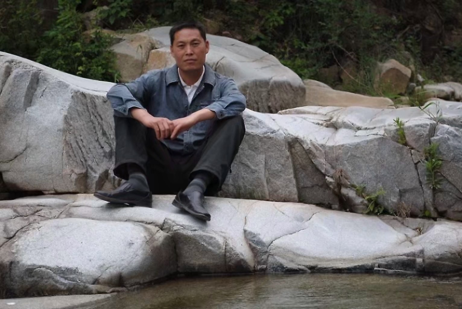 矿工诗人陈年喜:我的每一个文字,都是献给命运的炸裂无声__凤凰网