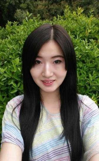 梁天云曾因身高和外貌备受关注,她净身高1米97,穿上鞋子接近两米,这样