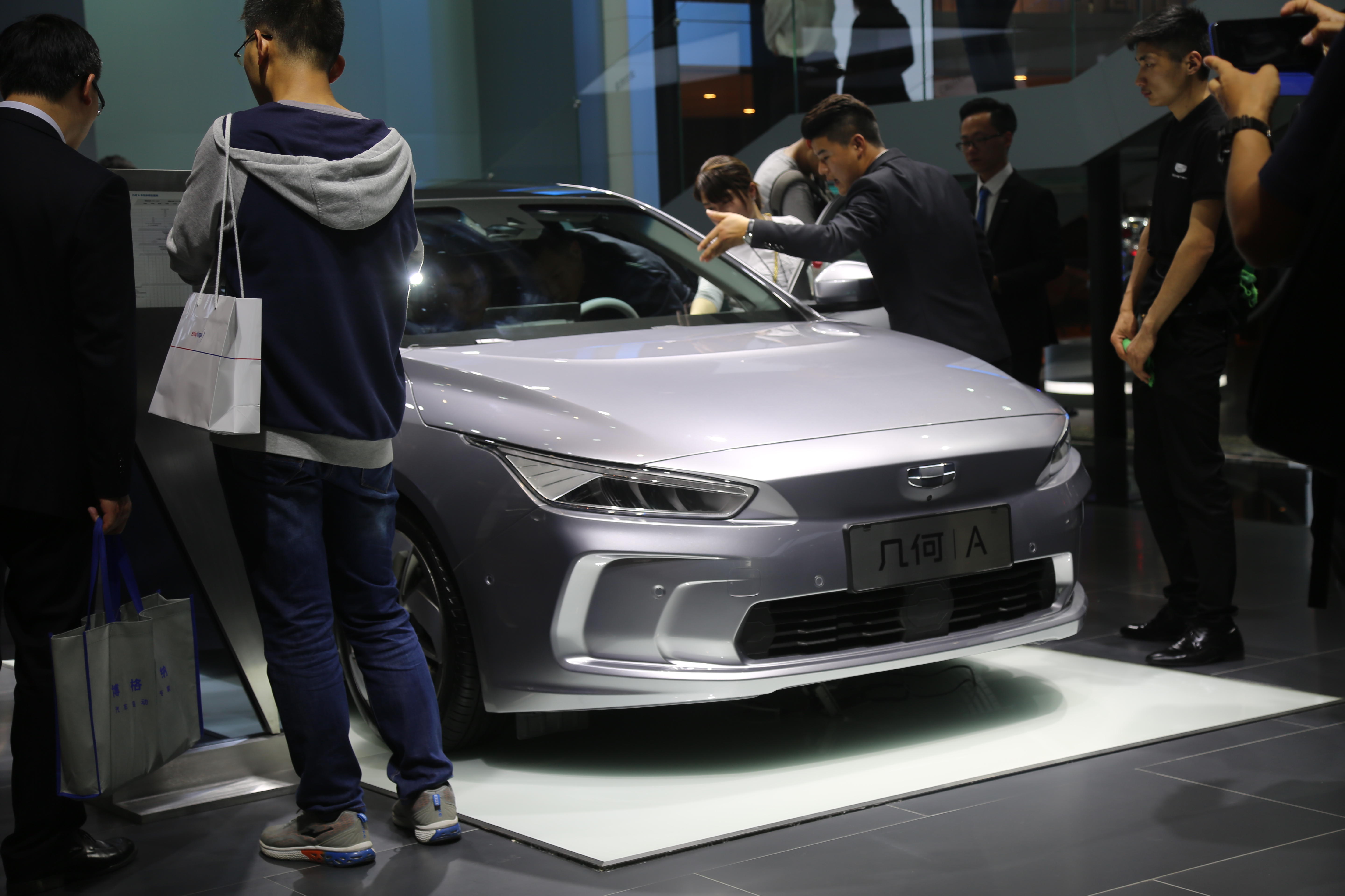 吉利几何汽车-几何a,15万级别纯电座驾,将亮相深港澳车展!