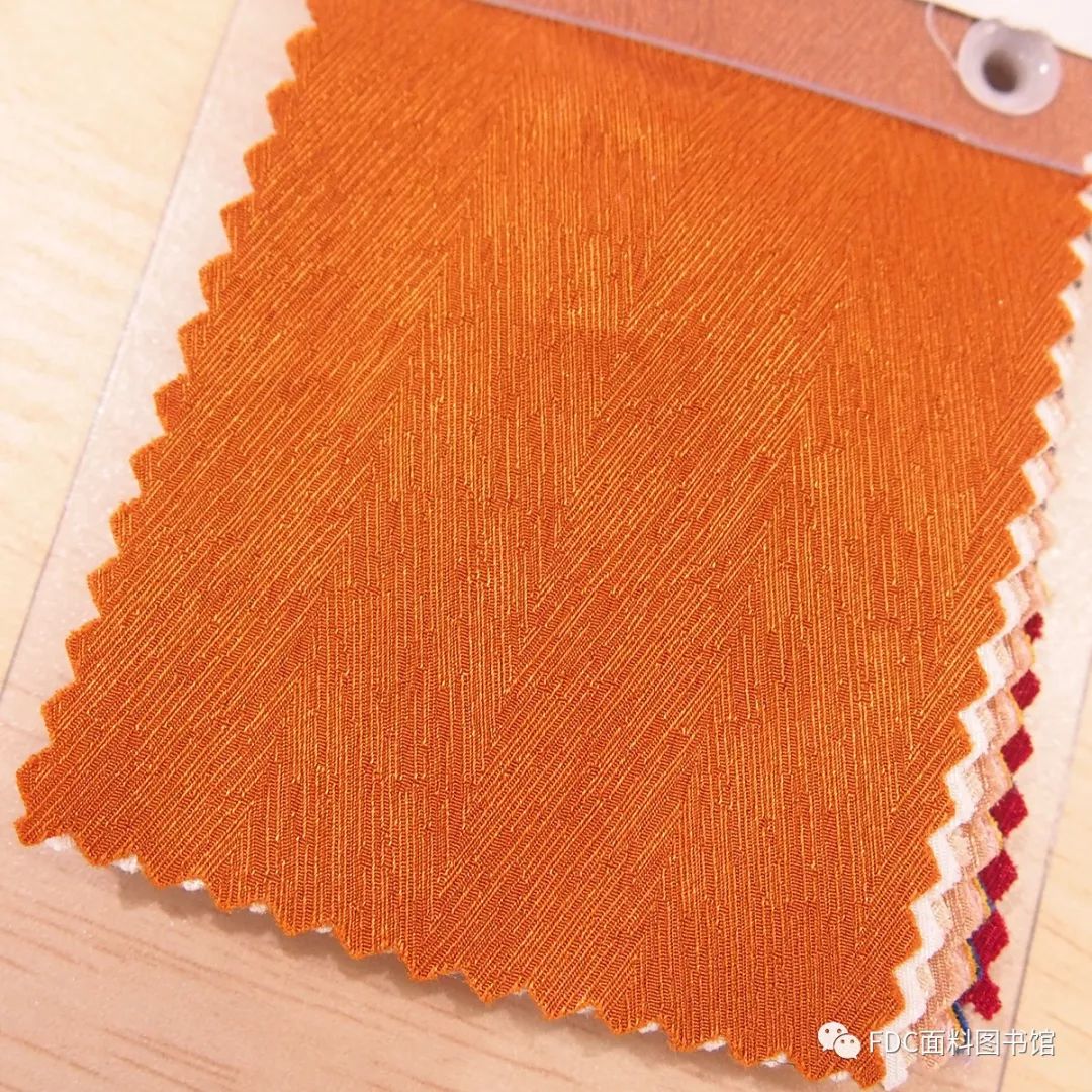 每日精选丨光感强时尚美观的仿真丝面料