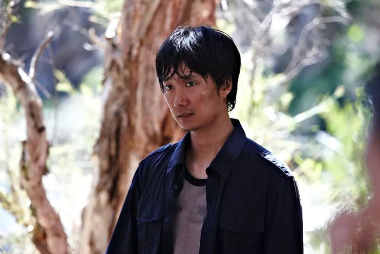 北野武主演过的一部血腥暴力体现人性的影片《大逃杀》,大家应该不