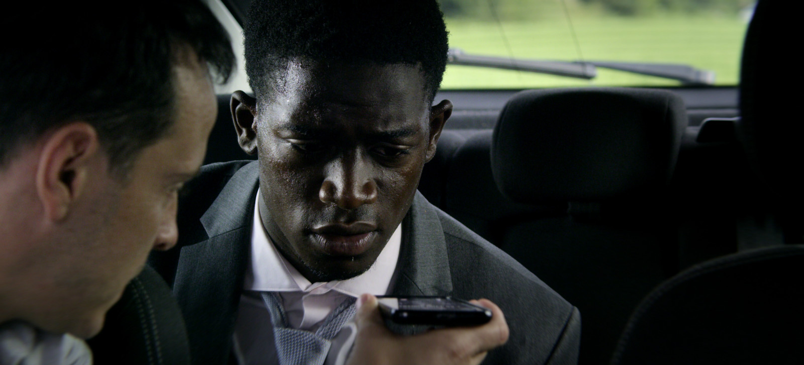 《黑镜》第五季烂番茄新鲜度仅63%,又一部神剧口碑崩塌?