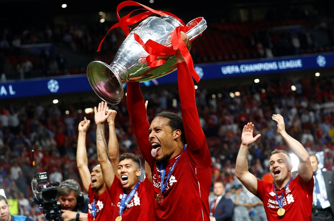 范迪克有中国血统在荷兰很常见,他的老家在中国广东