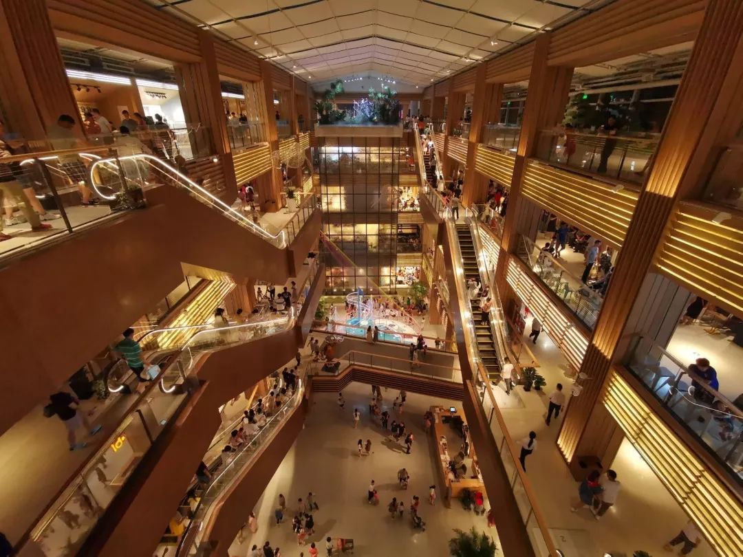 探店007:muse park 郑州网红打卡圣地,首家室内公园型购物中心