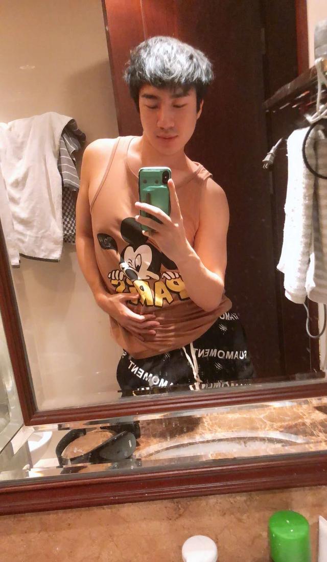 骚男离婚之后痴迷健身,miss晒健身照回应?网友:有情况