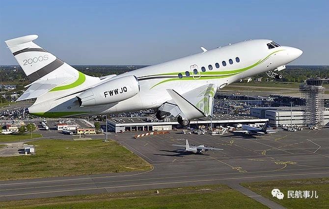 达索猎鹰2000s完成首款米其林互联飞机轮胎飞行测试