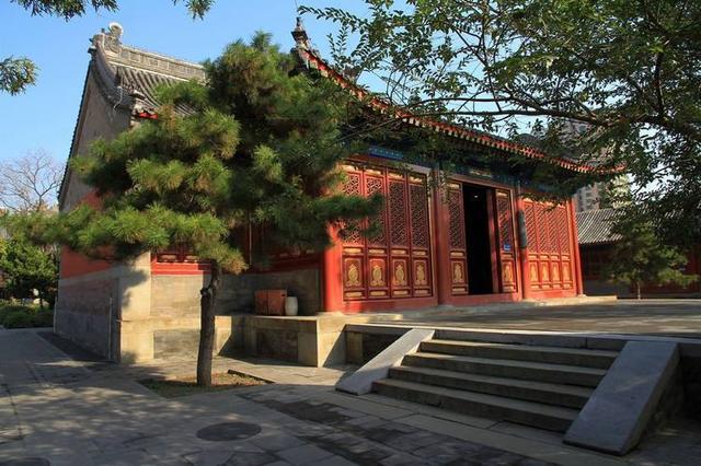 北京觉生寺:小名"大钟寺"名不虚传 寺内"钟王"上有铭文23万字