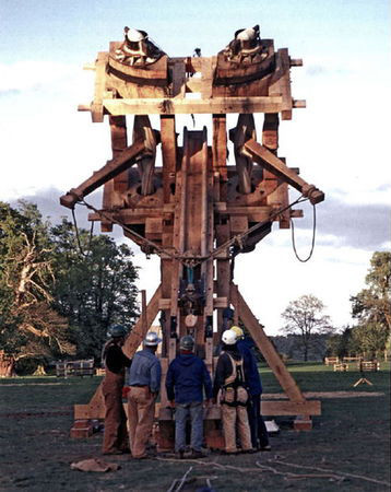 汉弩炮为人称道的准确度肯定要高于罗马了吧?