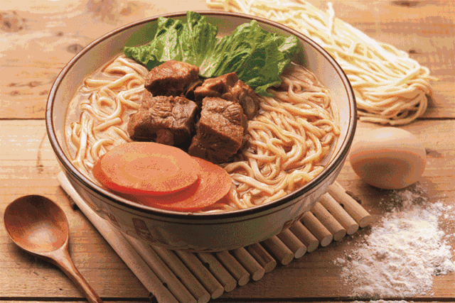 最新47个生日优惠!免费吃喝玩乐,总有一家在你附近!