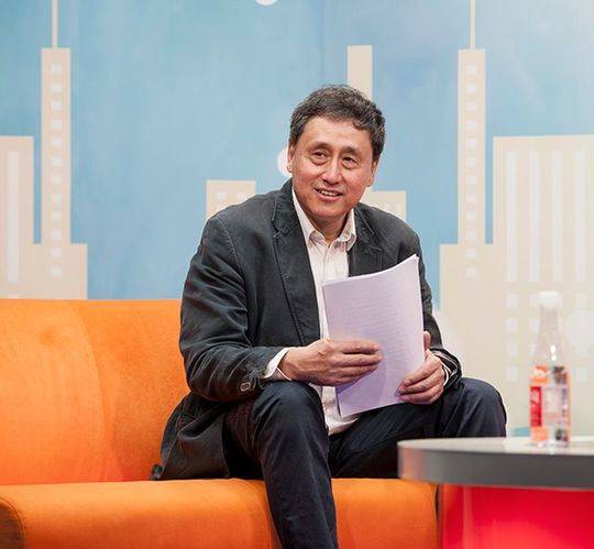 张路说,日本足球的成功得益于很早就清醒地认识到了足球的本质,"足球