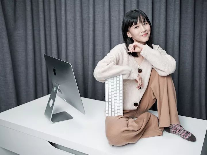 papi酱的中场战事