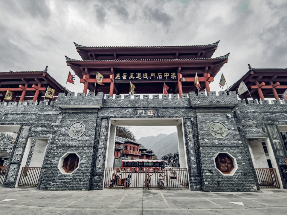 汉中这个以险秀美著称的景点走完一圈能学高中三年历史